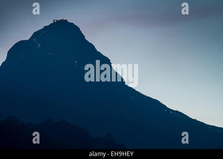 Die beleuchteten Weg Sri Pada (Adam es Peak), Sri Lanka, Asien Stockfoto