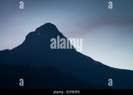 Die beleuchteten Weg Sri Pada (Adam es Peak), Sri Lanka, Asien Stockfoto