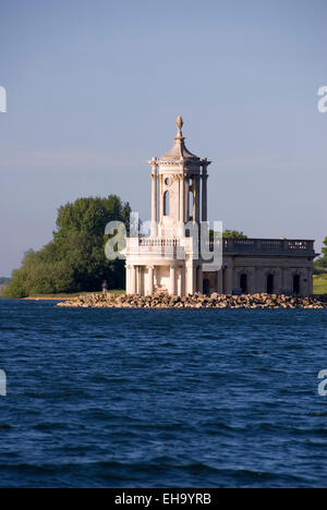 RUTLAND Wasser, ENGLAND - 07 Juni: Normanton Kirche am 7. Juni 2013 in Rutland Wasser, UK Stockfoto