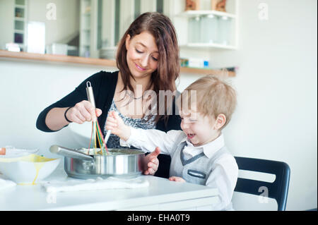 Mutter und Sohn 2015 Stockfoto