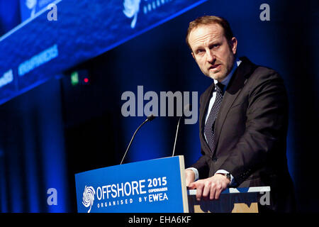 Kopenhagen, Dänemark. 10. März 2015. Dänische Außenminister, Herr Martin Lidegaard, Adresse Branchenführer im Bereich Windenergie auf der EWEA 2015 Konferenz und Ausstellung Eröffnungsfeier in Kopenhagen Credit: OJPHOTOS/Alamy Live News Stockfoto