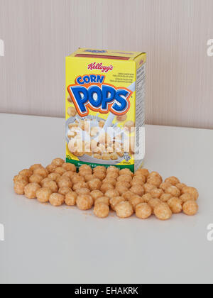 Ein Spaß-Größe Feld von Kellogg's Corn Pops Getreide.  Kanadische Version gezeigt. Stockfoto