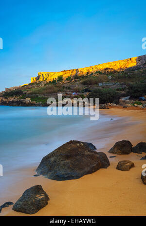 Mittelmeer Europa, Malta, Insel Gozo, roter sand Strand von Ramla Bay Stockfoto