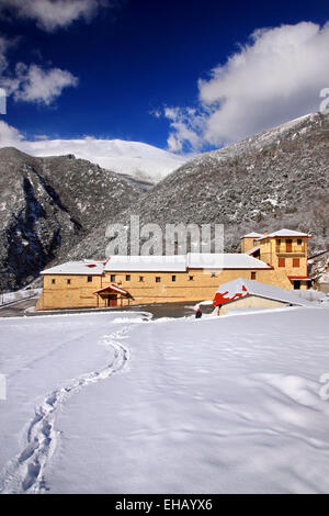 Sparmos ("Heilige Dreifaltigkeit") Kloster, Olympus Berg, Gemeinde Elassona, Larissa, Thessalien, Griechenland. Stockfoto