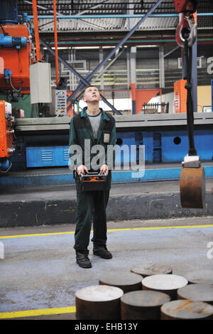 Industrie beschäftigten Personen in Fabrik Stockfoto