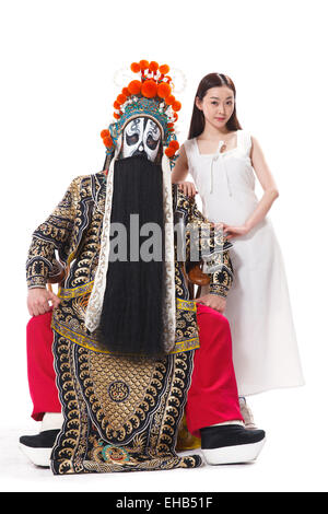 Schönheit und die männlichen Peking-Oper-Schauspielerin Stockfoto