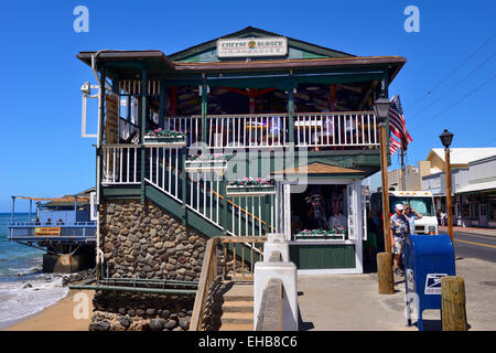 Geschäfte und Restaurants auf der Front Street, Lahaina, Maui, Hawaii, USA Stockfoto
