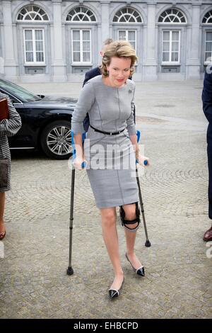 Brüssel, Belgien. 11. März 2015. Königin Mathilde von Belgien an der Konferenz auf finanzielle Allgemeinbildung in den Palais d ' Egmont in Brüssel, Belgien, 11. März 2015 teilnehmen. Der FSMA (Financial Services and Markets Authority in Belgien) veranstaltet diese Konferenz während der globalen Geld-Woche. Bildnachweis: Dpa picture Alliance/Alamy Live News Stockfoto