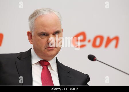 Düsseldorf, Deutschland. 11. März 2015. Johannes Teyssen, Vorstandsvorsitzender der EON AG, Jahrespressekonferenz, Düsseldorf, 11.03.2015. Bildnachweis: Jürgen Schwarz/Alamy Live-Nachrichten Stockfoto