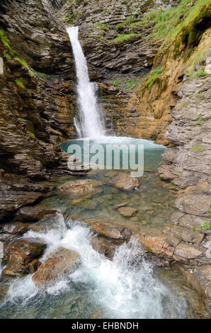 Cascade De La Lance oder Lance Wasserfall Colmars-Les-Alpes Mercantour Nationalpark französische Alpen Frankreich Stockfoto