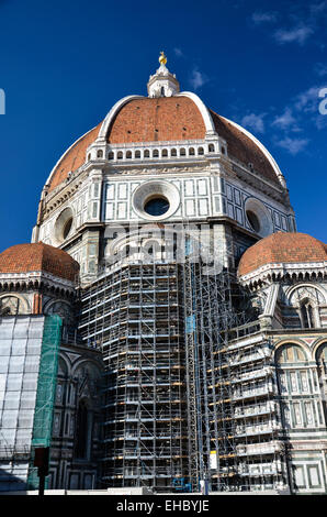 Blick auf den Dom mit dem Gerüst für die Wiederherstellung Stockfoto