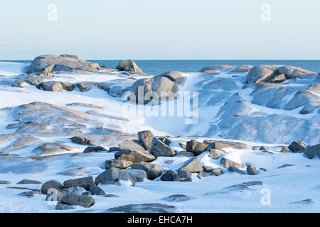 Bild von der Granit Felsküste bei Peggys Point Lighthouse Stockfoto