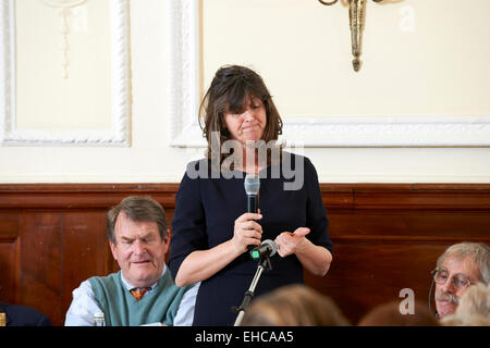 Emma BridgeWater mit Jeremy Lewis und Tom Priestley an literarischen Oldie Mittagessen 03.10.15 Stockfoto