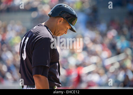 Tampa, Florida, USA. 8. März 2014. Alex Rodriguez (Yankees) MLB: Alex Rodriguez von der New York Yankees in einem Frühling Training Baseball-Spiel gegen die Washington Nationals an George M. Steinbrenner Field in Tampa, Florida, Vereinigte Staaten von Amerika. © Thomas Anderson/AFLO/Alamy Live-Nachrichten Stockfoto