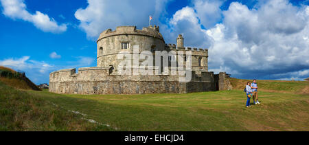 Pendennis Castle eines Henry VIII Vorrichtung Forts, erbaut zwischen 1539-1545 Falmouth, Cornwall, England Stockfoto