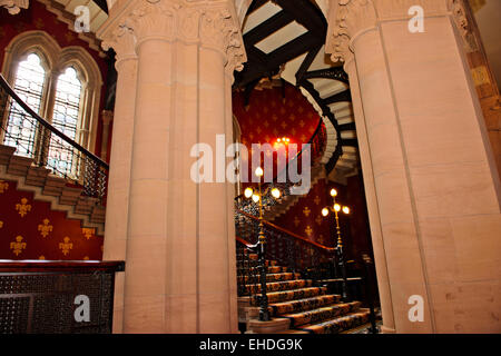 Renaissance Hotel, Lobby, original grand Innentreppe & Vestibül, im Einklang mit viktorianischen design, St Pancras Station, London Stockfoto