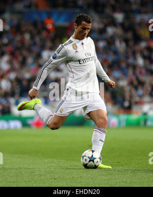 10.03.2015. Santiago-Bernabéu-Stadion, Madrid, Spanien. UEFA Champions League Fußball.  Real Madrid Cristiano Ronaldo während der UEFA-Champions-League-match zwischen Real Madrid und FC Schalke. Stockfoto