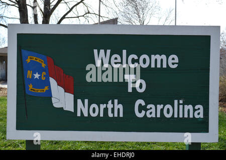 Ein Willkommen an North Carolina Schild an der North Carolina Welcome Center. Stockfoto