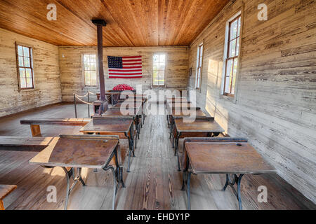 Innere der historischen Einzimmer-Schule in der Dothan Wahrzeichen Park, Alabama Stockfoto