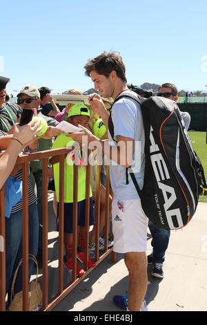 Indian Wells, Kalifornien Autogramme 12. März 2015 französischer Tennisspieler Gilles Simon bei der BNP Paribas Open. Bildnachweis: Lisa Werner/Alamy Live-Nachrichten Stockfoto