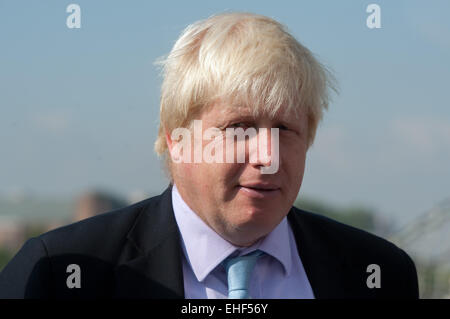 Der Bürgermeister von London, Boris Johnson besucht TS hartnäckigen Großsegler in Woolwich Arsenal Pier. Mitwirkende: Boris Johnson wo: London, Vereinigtes Königreich bei: 08 September 2014 Stockfoto