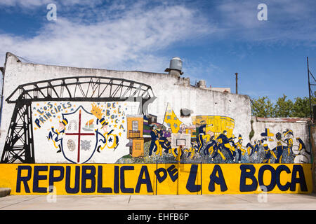 Argentinien, Buenos Aires, La Boca, Republica De La Boca, Wandbild Dekoration Basketballplatz Stockfoto