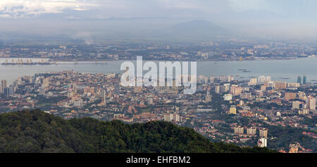 George Town Penang Malaysia Aerial malerischen Blick von Penang Hill Panorama Stockfoto