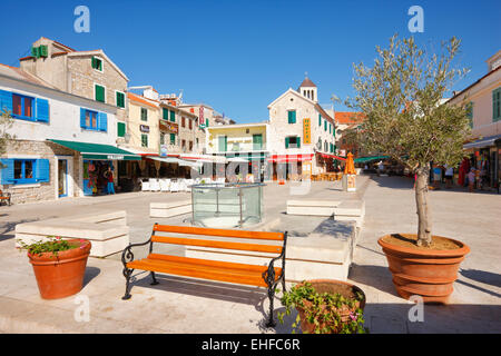 Altstadt von Vodice. Touristische Destination in Kroatien Stockfoto