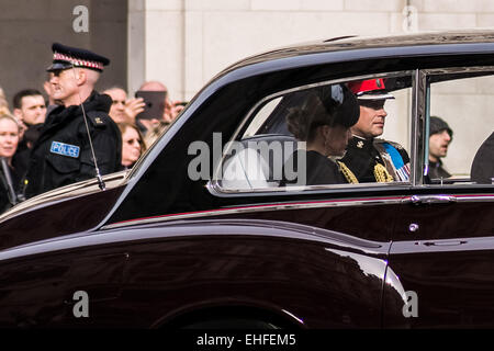 London, Großbritannien. 13. März 2015. Sophie Gräfin von Wessex und Prinz Edward kommt für Afghanistan Gedenken in der St. Paul's Cathedral Credit: Guy Corbishley/Alamy leben Nachrichten Stockfoto