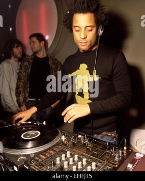 Lost And Found DJs am East bei 93ft Ostlondon Ausweg. Stockfoto