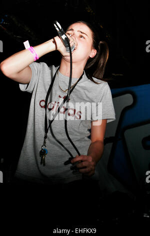 Lady Sovereign live beim Cross Central Festival am Kings Cross waren Yard in London. Stockfoto