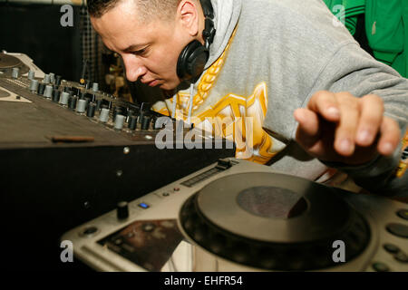 Semtex DJing auf Yo Yo im Notting Hill Arts Club. Stockfoto