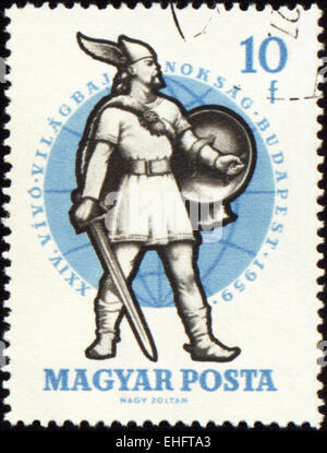 Ungarn - ca. 1959: Eine Briefmarke gedruckt in Ungarn zeigt Krieger des 10. Jahrhunderts Stockfoto
