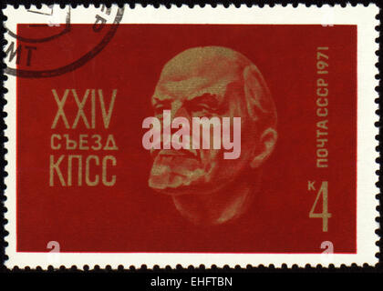 UdSSR - ca. 1971: Eine Briefmarke gedruckt in der UdSSR zeigt Lenin-Porträt Stockfoto