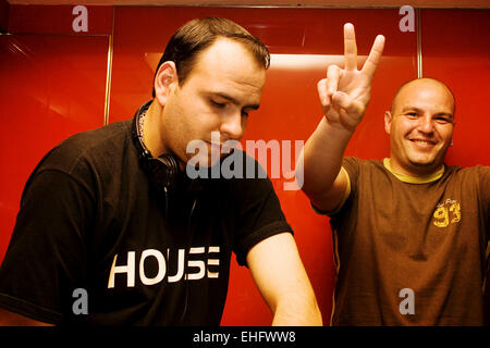 DJ in einem Club in der Nähe von Plovdiv Bulgarien. Stockfoto