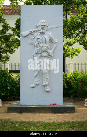 Cuba-Santa Clara Parque Tudury Denkmal für Roberto Rodriguez Fernandez - El Vaquerito - Führer Suicide Squad in Revolution Stockfoto