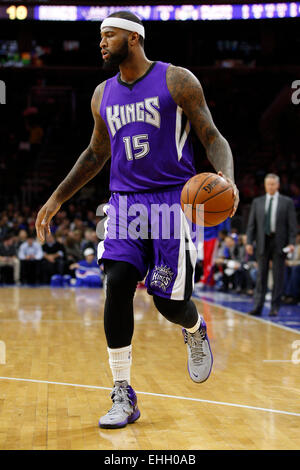 Philadelphia, Pennsylvania, USA. 13. März 2015. Sacramento Kings center DeMarcus Cousins (15) in Aktion während der NBA-Spiel zwischen den Sacramento Kings und die Philadelphia 76ers im Wells Fargo Center in Philadelphia, Pennsylvania. Bildnachweis: Csm/Alamy Live-Nachrichten Stockfoto