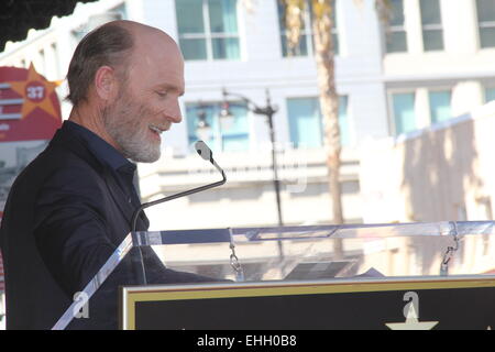 Hollywood, Kalifornien, USA. 13. März 2015. I15744CHW. Ed Harris geehrt mit Stern auf der Hollywood Walk von Fame.6712 Hollywood Boulevard / vor dem historischen Egyptian Theatre, Hollywood, CA.03/13/2015.ED HARRIS. © Clinton H. Wallace/Photomundo/Fotos © Clinton Wallace/Globe Fotos/ZUMA Draht/Alamy Live News Stockfoto