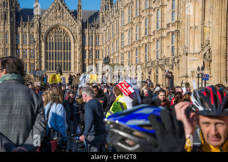 Kampagne gegen den Klimawandel Demonstration, Westminster, London, 7. März 2015, Uk Stockfoto