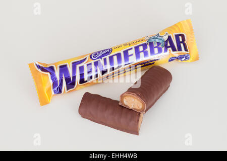 Ein Cadbury Wunderbar Schokoriegel, die in Kanada und Deutschland verkauft wird. Stockfoto