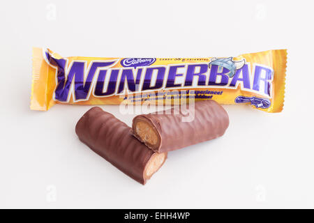 Ein Cadbury Wunderbar Schokoriegel, die in Kanada und Deutschland verkauft wird. Stockfoto