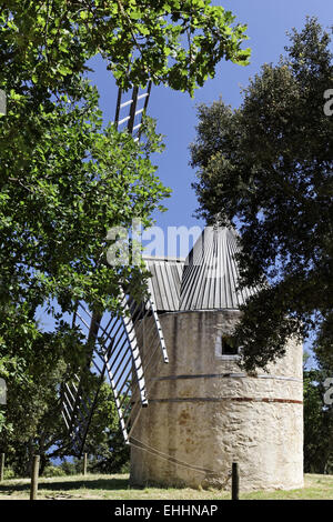 Grimaud, 17. Jahrhundert Saint Roch Windmühle Stockfoto