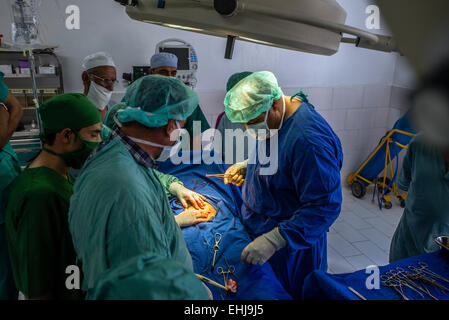 Gynäkologische Chirurgie im zentralen Krankenhaus von afghanischen Rothalbmond-Gesellschaft, Kabul, Afghanistan Stockfoto