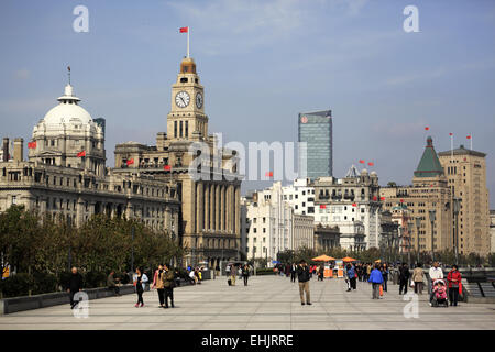 Historische Gebäude bildeten die Skyline des Bund, Shanghai, China Stockfoto