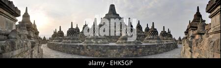 Panorama des Borobudur-Tempel auf der Insel Java Stockfoto