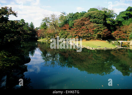 Sento Gosho ist ein großer umzäunter Garten auf dem Gelände der Hofburg im Zentrum von Kyoto. Stockfoto