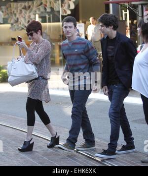 Dylan Minnette Einkauf bei The Grove mit Hollywood: Dylan Minnette Where: Los Angeles, California, Vereinigte Staaten von Amerika als: 09 Sep 2014 Stockfoto