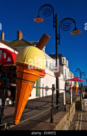 Lyme Regis Riesen Eis Stockfoto