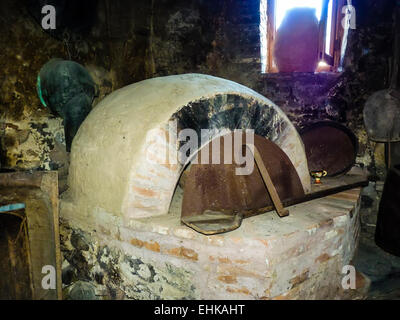 Traditionellen alten Ofen der Steinzeit, Griechenland Stockfoto