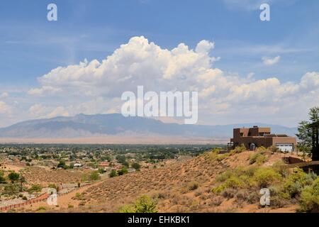 Adobe-Architektur-Stil-Haus in Albuquerque, New Mexico Stockfoto